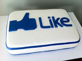 Facebook cumple 8 años